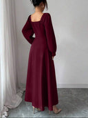 Vestido largo unicolor con descote de corazon manga larga