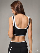 Tops deportivo con parches de colores contrastes