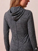 Sudadera deportiva con malla y capucha