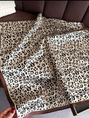 Pañuelo de saten estampado de 70*70 cm