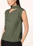 Blusa cuello bobo sin manga