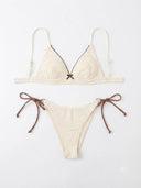 Conjunto de bikini unicolor con cinta de contraste