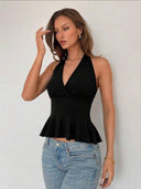 Blusa de tirantes con cuello en V y volado