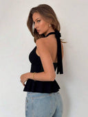 Blusa de tirantes con cuello en V y volado