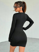 Vestido corto ajustado manga larga con fruncido - ArmasStyle