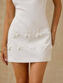 Vestido corto cuello redondo sin manga con decoracion de flores - ArmasStyle