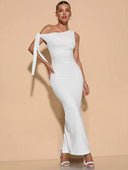 Vestido elegante con abertura y hombros asimetrico - ArmasStyle
