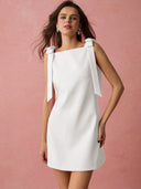 Vestido petite corto unicolor sin manga - ArmasStyle